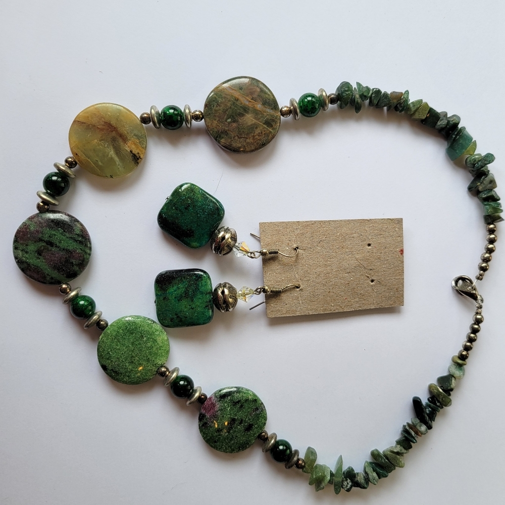 Beautiful Stone Jewlery Set